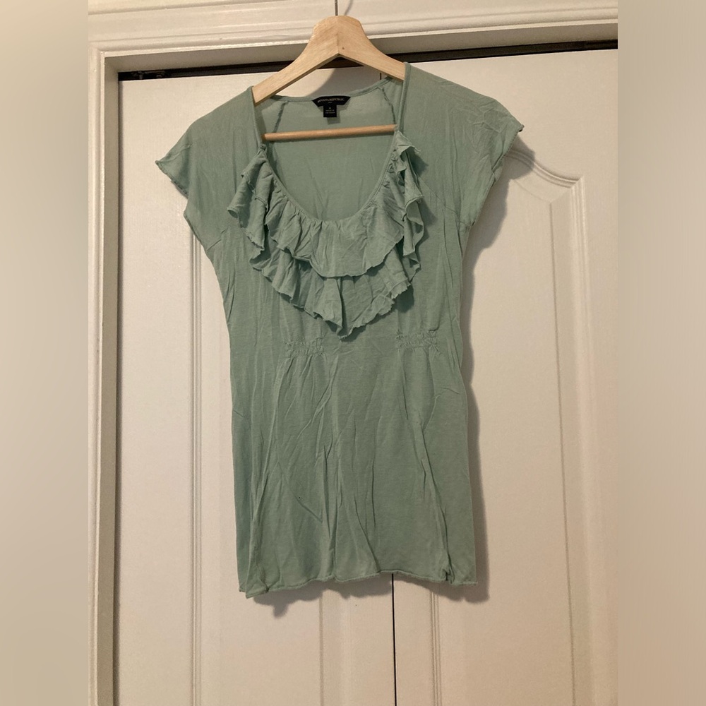Banana Republic 100% lyocell tshirt, size M